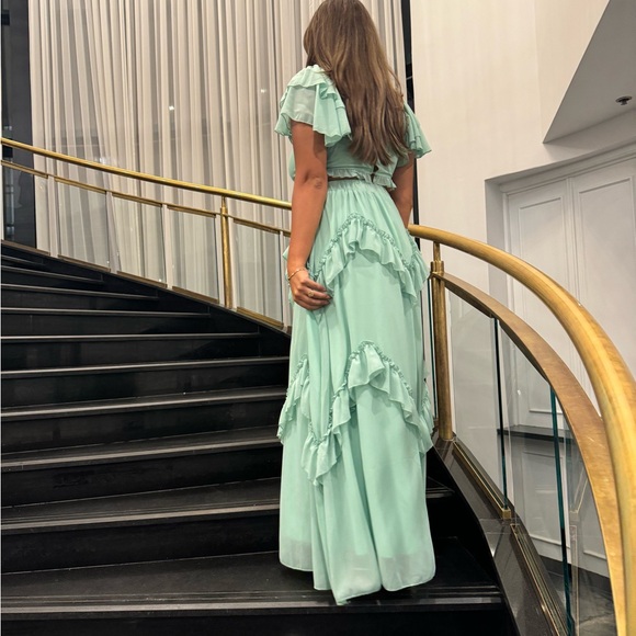 Maxi ruffle dress in sage green - Picture 2 of 2